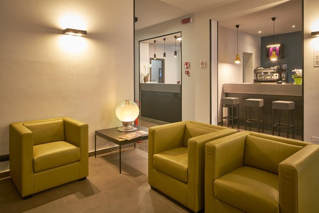 Smart Hotel คาร์ปิ ภายนอก รูปภาพ