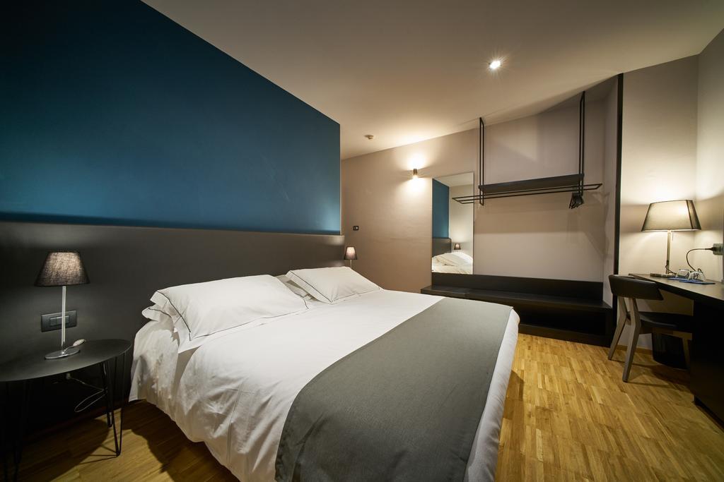 Smart Hotel คาร์ปิ ภายนอก รูปภาพ